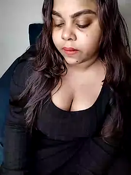 Snapshot of soniyatelugu chatting on 02.15.25 soniyatelugu online show from 02.15.25