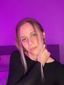 lunawolf21 online show from 12.09.24