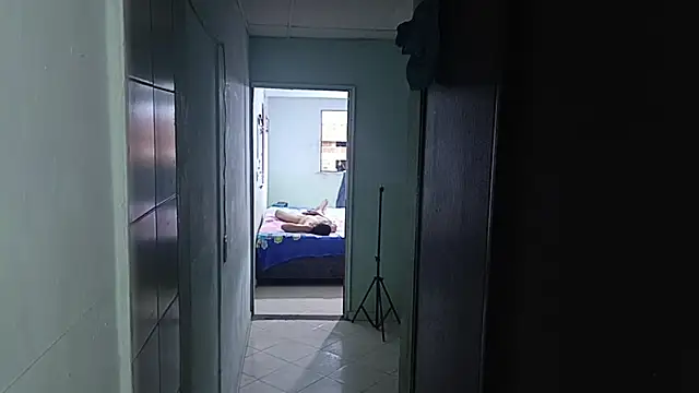 luxandracon23 online show from 02.24.25