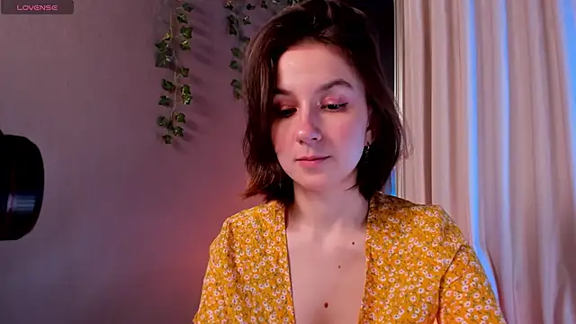 Snapshot of mind_game chatting on 01.16.25 mind game online show from 01.16.25