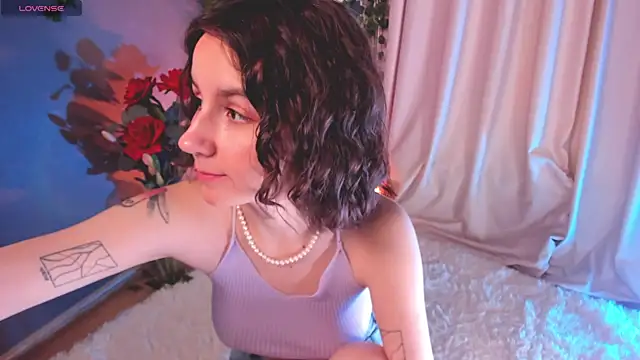 Snapshot of mind_game chatting on 02.12.25 mind game online show from 02.12.25