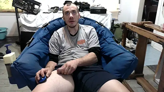 Snapshot of ScubaStevex chatting on 01.24.25 ScubaStevex online show from 01.24.25