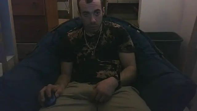 Snapshot of ScubaStevex chatting on 02.06.25 ScubaStevex online show from 02.06.25