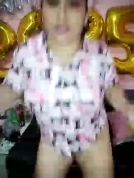 Snapshot of Marilin_Jessie chatting on 01.01.25 Marilin Jessie online show from 01.01.25