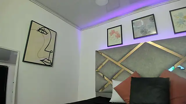 Snapshot of marian_pinzon chatting on 03.04.25 marian pinzon online show from 03.04.25