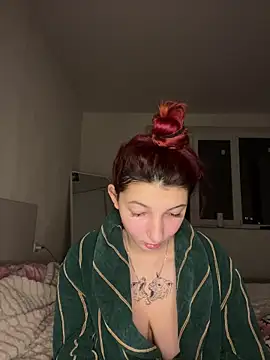 Snapshot of Alissa_kiss chatting on 12.14.24 Alissa kiss online show from 12.14.24