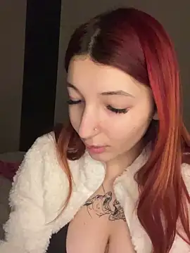 Snapshot of Alissa_kiss chatting on 12.28.24 Alissa kiss online show from 12.28.24