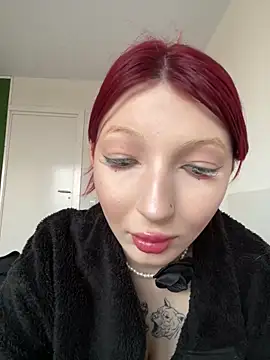 Snapshot of Alissa_kiss chatting on 02.11.25 Alissa kiss online show from 02.11.25
