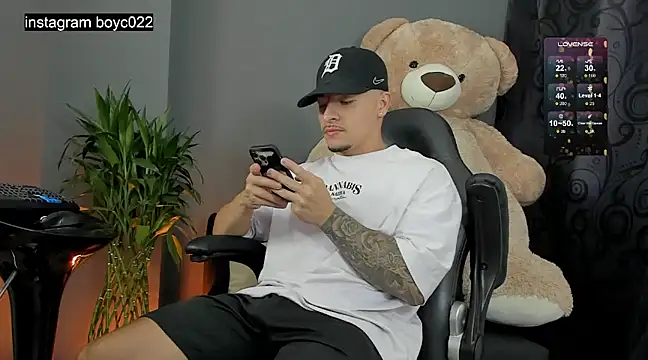 boyc022  online show from 03.06.25