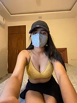 Snapshot of Emmy_kapoor chatting on 01.29.25 Emmy kapoor online show from 01.29.25