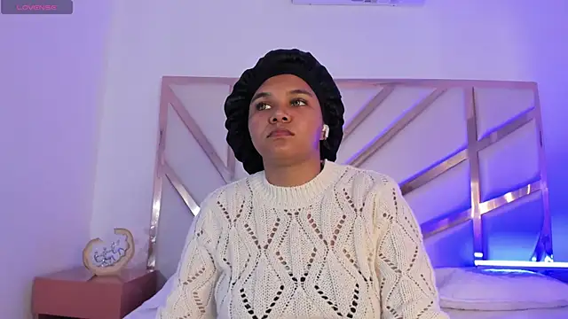 Carolina Evanss online show from 09.24.25