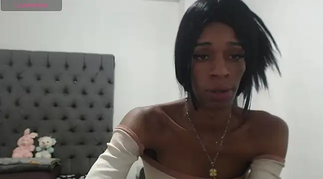 lucianadolll online show from 03.13.25