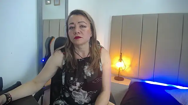 Lupiita223 online show from 03.05.25