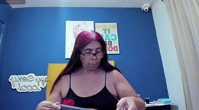 renata milf  online show from 01.28.25