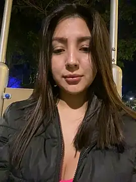 licky lu online show from 01.20.25