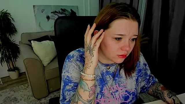 MoonLghte online show from 02.10.25