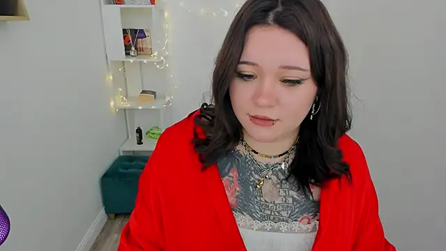 MoonLghte online show from 02.28.25