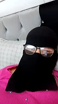 Snapshot of big_yoyo chatting on 02.02.25 big yoyo online show from 02.02.25