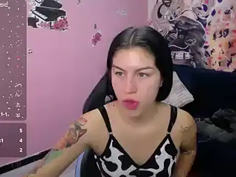 Kate Laurence  online show from 02.08.25