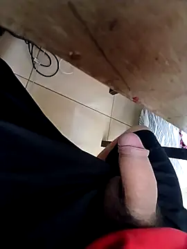 Snapshot of jezusex chatting on 11.07.25 jezusex online show from 11.07.25