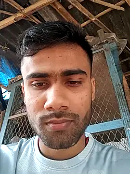 Snapshot of Skinny_Bigass_23 chatting on 02.18.25 Skinny Bigass 23 online show from 02.18.25