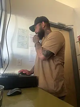 Snapshot of jr91esl chatting on 02.02.25 jr91esl online show from 02.02.25