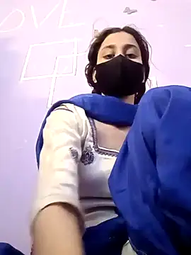 magicmoment00786 online show from 11.04.25