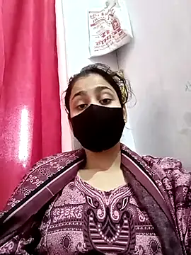 magicmoment00786 online show from 11.30.25