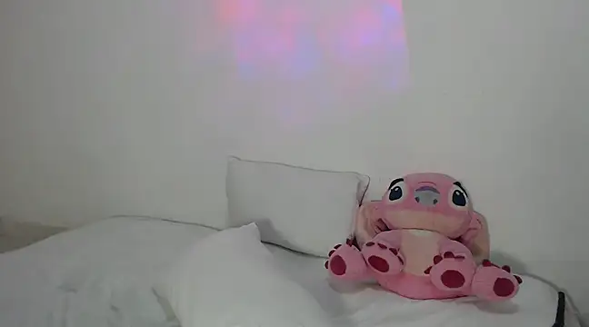 Snapshot of Nataly_Dolll chatting on 12.07.24 Nataly Dolll online show from 12.07.24