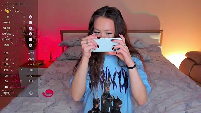 skinny sissss online show from 11.06.25