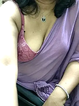 Snapshot of indian_anu_mallu chatting on 03.01.25 indian anu mallu online show from 03.01.25