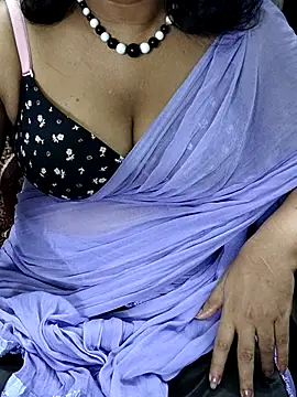 Snapshot of indian_anu_mallu chatting on 03.07.25 indian anu mallu online show from 03.07.25
