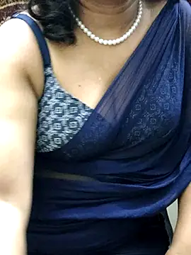 Snapshot of indian_anu_mallu chatting on 03.07.25 indian anu mallu online show from 03.07.25