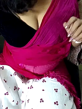 Snapshot of indian_anu_mallu chatting on 03.08.25 indian anu mallu online show from 03.08.25