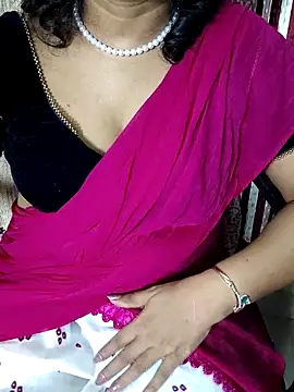Snapshot of indian_anu_mallu chatting on 03.08.25 indian anu mallu online show from 03.08.25