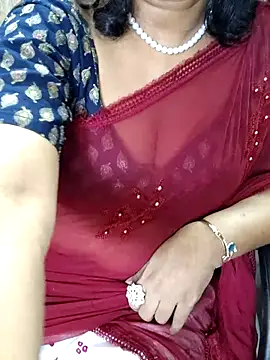 Snapshot of indian_anu_mallu chatting on 03.10.25 indian anu mallu online show from 03.10.25