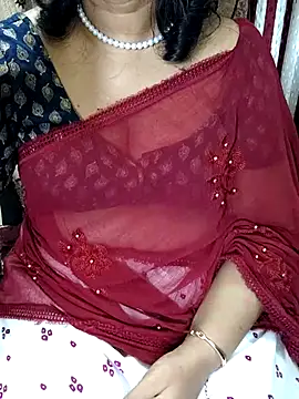 Snapshot of indian_anu_mallu chatting on 03.10.25 indian anu mallu online show from 03.10.25
