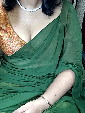 Snapshot of indian_anu_mallu chatting on 03.16.25 indian anu mallu online show from 03.16.25