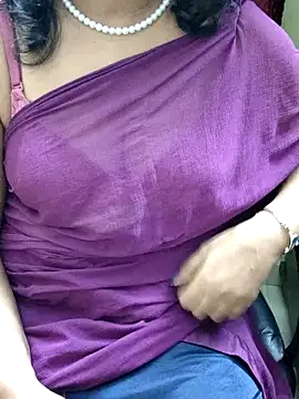 Snapshot of indian_anu_mallu chatting on 03.18.25 indian anu mallu online show from 03.18.25