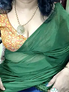 Snapshot of indian_anu_mallu chatting on 03.21.25 indian anu mallu online show from 03.21.25