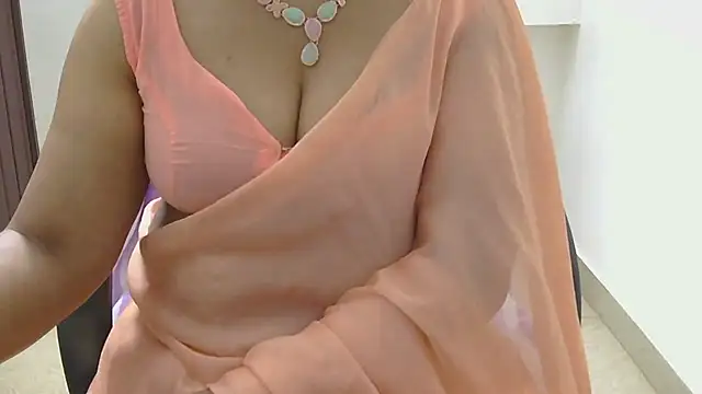 Snapshot of indian_anu_mallu chatting on 10.06.25 indian anu mallu online show from 10.06.25