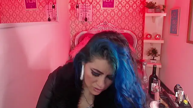 scarleth blue online show from 09.09.25