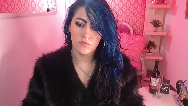 scarleth blue online show from 10.11.25