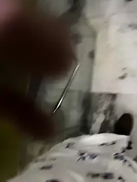 Snapshot of faaseel chatting on 02.14.25 faaseel online show from 02.14.25