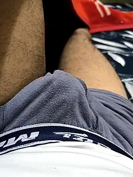 Snapshot of faaseel chatting on 02.18.25 faaseel online show from 02.18.25