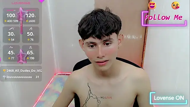 Snapshot of tanjiro_cute chatting on 01.12.25 tanjiro cute online show from 01.12.25