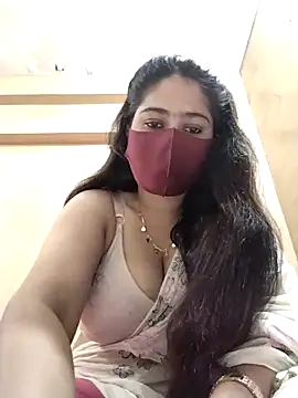 Snapshot of Magical_Girl- chatting on 02.25.25 Magical Girl- online show from 02.25.25