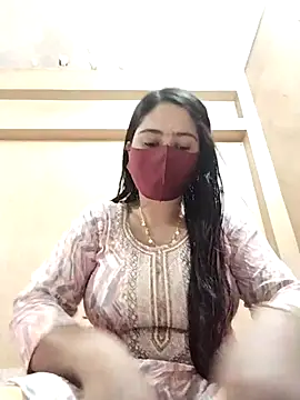 Snapshot of Magical_Girl- chatting on 03.05.25 Magical Girl- online show from 03.05.25