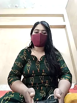 Snapshot of Magical_Girl- chatting on 09.18.25 Magical Girl- online show from 09.18.25