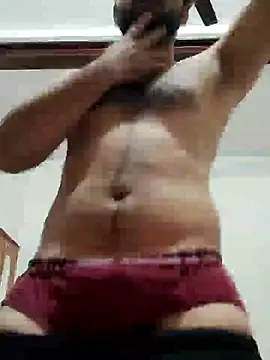 Snapshot of smartboy010101 chatting on 12.08.24 smartboy010101 online show from 12.08.24